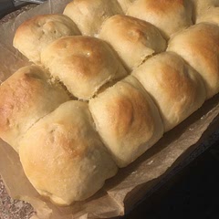 Looking forward to putting pulled pork and Cole slaw into these puppies for lunch!