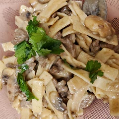 This was an easy recipe to make
 I loved that it was all in one pot and the stroganoff turned out to be really flavorful
The one thing I would change is adding slightly fewer noodles (maybe 1/4 cup less) so there would be more sauce in proportion to noodles. I would also recommend cooking the noodles for a bit longer.  They were just bordering on undercooked when prepared according to the recipe.