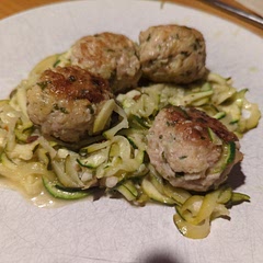 I made zoodles with mine, so it thinned the sauce, but it was still delicious!