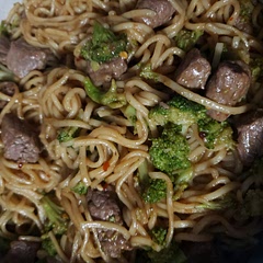 Would suggest to add olive oil to noodles as soon as theyre done.
Also didnt use thin beef slices, will next time.
Added broccoli to the skillet rather than with the plain noodles so it absorbed flavor better.