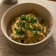 Super flavorful!! Can use tin foil if you don’t have parchment!!