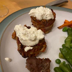 We only had streaky bacon so our medallions were a bit thinner and so only needed about 20-25 cooking.  The feta paste was garlicky beautiful