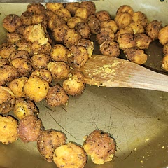 Didn’t have cayenne or lemon pepper, so used red pepper and black pepper. Turned out pretty spicy. Still good.