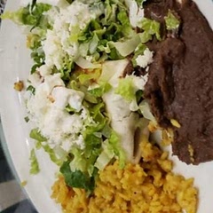 Everything was simple and easy i brought 10 inch tortilla but wish I would have gone smaller .
