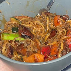 Super easy to make and used up my left over pork from Sunday dinner.