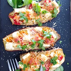 J'ai rajouté un peu de fêta et de mozzarella râpée