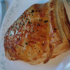 Topped with parsley and shredded parmesan, use parchment 
