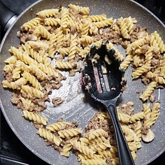 I used sour creme instead of creme fraiche and lean ground chuck because I couldnt find lamb. It was good!