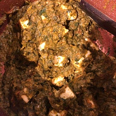Didnt saute the onions enough. Instead of cream added 1 tbsp butter.
Used frozen spinach.