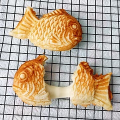 Ottima ricetta, però ho bisogno di diminuire lo zucchero, troppo dolce. Tutto il resto è perfetto. Ho provato a rifarla più volte la ricetta poiché mi piace tantissimo. Ho trovato perfetto diminuire lo zucchero totale della ricetta a meno 8 grammi.