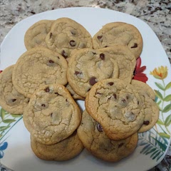 So goooooood! Best chocolate chip cookies I've ever had! I get requests to make these cookies all the time from family and friends.