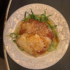 This was delicious and I used homemade zucchini noodles to have with the chicken parm. The chicken had a slight buttery taste which was fantastic. It was a hit with the family tonight... will definitely make again!