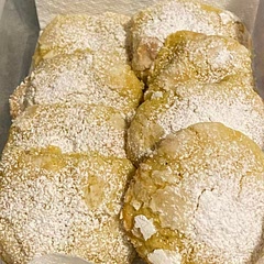 Yummy cake cookies with a nice fresh lemon flavor. I did add the zest of 4 small lemons because while reading reviews a lot of people mentioned the lemon was very light and our family LOVES lemon. These were delicious