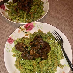 I added fresh red chili pepper from my garden into the pasta blend for a nice kick instead of the pepper flakes as garnish because I like my food spicy!