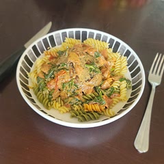 I used fresh tomatoes that I sautéed before making the cream base. I put them in with the spinach and added salt and pepper.