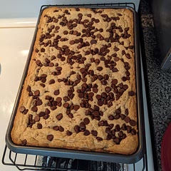 I made this for a coworkers bday tomorrow. He doesn't like traditional cakes from the bakeries. And I remember him telling me he'd like a giant cookie cake.