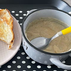 Full cauliflower
Miso paste
Do not put too much thyme in