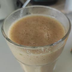 A little bit too bitter and acidic due to the grapefruit. A little bit of almond milk or another sweet fruit (mango, pineapple) might solve the pbm
