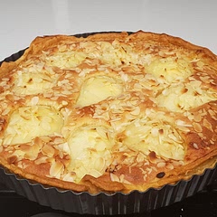 Bake blind as per instructions or using delia method here https://www.deliaonline.com/how-to-cook/baking/how-to-bake-a-pastry-case