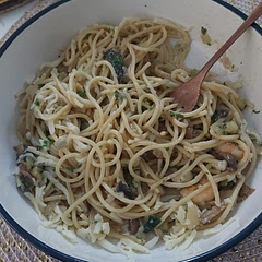Added mushrooms, prawns, courgettes, onions and mozzarella