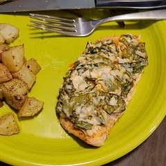 Yummy. My chicken breast was too thin to split, so I just put it on top and cooked covered. Yummy!