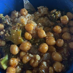 Very quick and easy weeknight meal. Full of flavor and easily adjustable spice level.