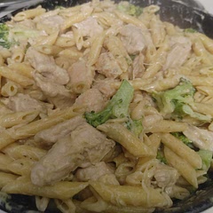 Used apple cider vinegar instead of white wine vinegar and turned out just fine. 4 servings in picture.