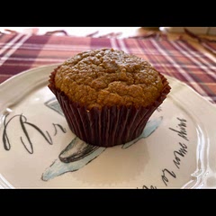 Very good! Followed everything except didn't add
the oats, and used vegetable oil vs coconut oil. I
used the maple syrup and not honey. Very moist and
flavorful. Would make again.