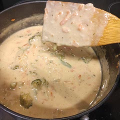 Tastes great! Very creamy and delicious. Added a little 1/4 tsp cayenne for more of a kick.