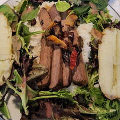 I used lemon juice instead of lime juice.  I also didn't use the tortilla shells I used a bed of rice instead.  Added a salad mixed vegetables and baked potatoes.😋