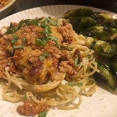 One of my new faves!!!! So stinkin delicious. Made extra sauce for the noodles and put a lil more sun dried tomatoes than called for (because I love them) and it was perfection 🤌🏻 husband and kiddos also gave stamp of approval