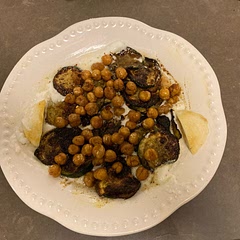 Added 1/2 tsp each of turmeric and cumin, could add even more. 1/2 cup of yogurt is a little too much