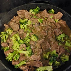 Instead of the stake flank that it ask for I substitute for beef stew meat. Supper easy to make in a pan or even in a crock pot.