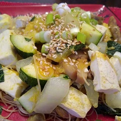 That was quite tasty. Served it over brown rice vermicelli noodles. It was a meatless Singapore noodles.