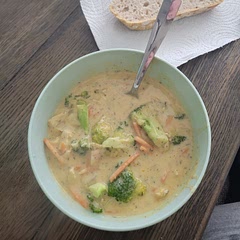 Seriously so delish! It's the best broccoli Cheddar soup I have ever had!!