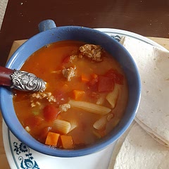 Vegan Busy Day Soup 🍲 I used Beyond Beef and Penne Pasta, since I live alone I have plenty of planned overs (leftovers) just needs salt and pepper.