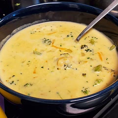 Super good and easy to modify. I added extra broccoli and a few additional spices for extra flavour!