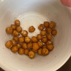 Here are how the chick peas turned out. I ate them with Greek yogurt and pita bread ( I forgot the egg). I had some left over and I am now eating them as a snack. I highly recommend this dish