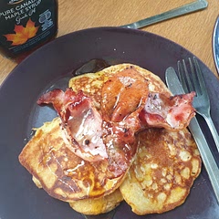 Excellent American pancake recipe, nice and easy and makes plenty for 4! Substituted the caster sugar for white granulated sugar with no problems :)