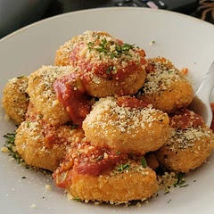 This was super quick and easy to make. Instead of the chicken breast I used chicken nuggets because we didn't have any chicken but I still wanted to try it. I also used green onions instead of the regular ones.
