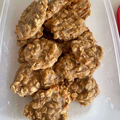 Mr 11 months loved these! Not something I’d eat but I made them specifically for my babe. Will make again! I added cinnamon, and omitted the blue berries. Quite a small yield but super quick and easy recipe