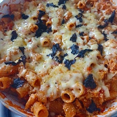 Delicious and easy to make. I added more cheese and used black Basil instead.