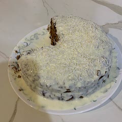I didn’t bother straining the yoghurt for icing and it came out very runny.
The cake tasted pretty great though