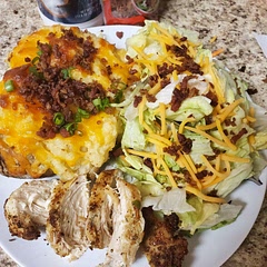 Rating: 3+

Solid! Very hearty. These cheese is the best part.