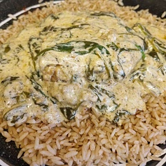 So I suck at cooking, I have nothing but meltdowns and such but this recipe was surprisingly easy, suuuuper tasty. Tweaked the recipe to our personal tastes. Added a little bit of fresh basil, 3x the amount of garlic and a bit of hot chilli powder.