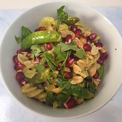 Easy and very flavourful. The only change i made was that I made my own green curry paste which I highly recommended if you have ave the time.