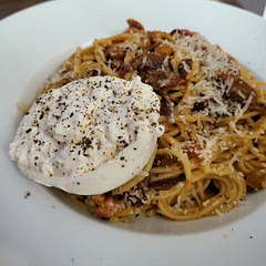 The addition of bacon resulted in an exquisite(ish) midweek dinner! Took a kittle while to make.