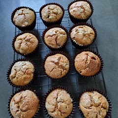 Hubbie likes them so thats always a good sign, saving mine for tomorrow. Use granulated sugar for the top as didnt have Demerara  they were ok although i think crumble is a much better use of rhubarb