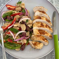 Love this salad, delicious, filling and it’s a great side dish!