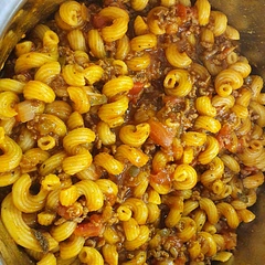 This was so easy to make and delicious, fed 5 people with leftovers. I will be making this regularly.